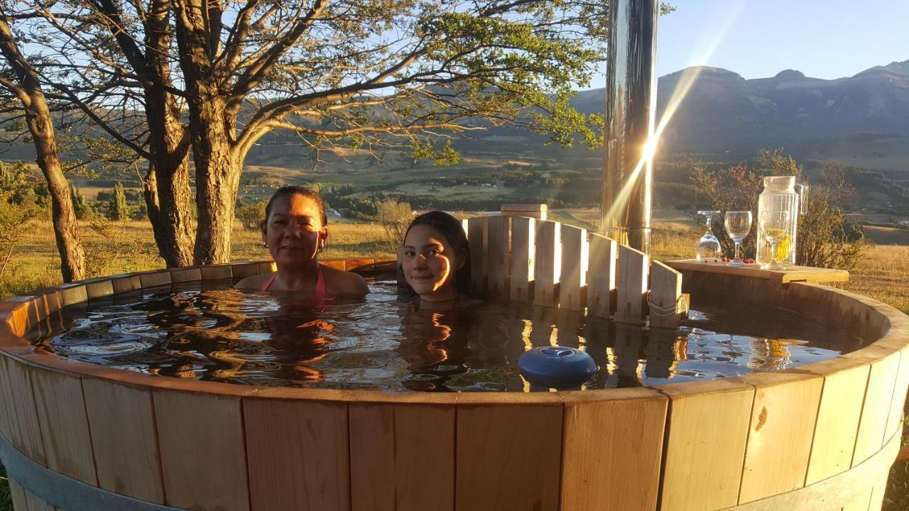 Glamping Patagonia Nativa Rural Hotel Coyhaique Exterior foto